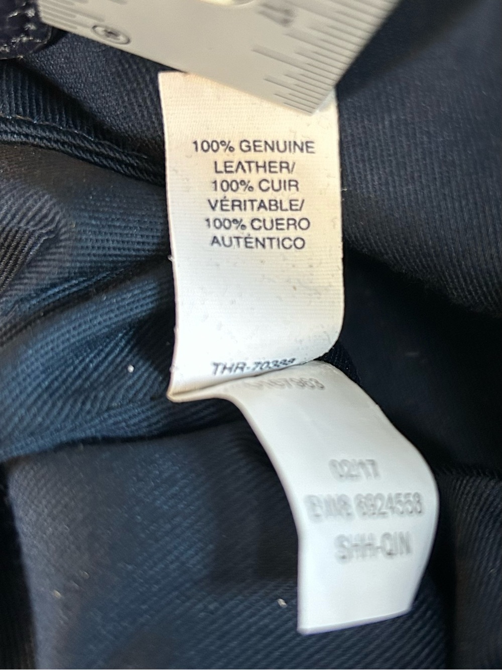 NWT Tommy Hilfiger Genuine Navy Leather Shoulder Bag with Gold-Tone Hardware - Picture 6 of 11